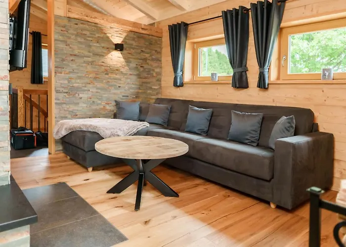 샬레 Fichtelchalet